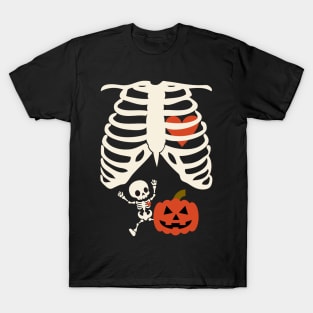 Skeleton Baby Pregnant Xray Rib Cage Halloween Costume T-Shirt